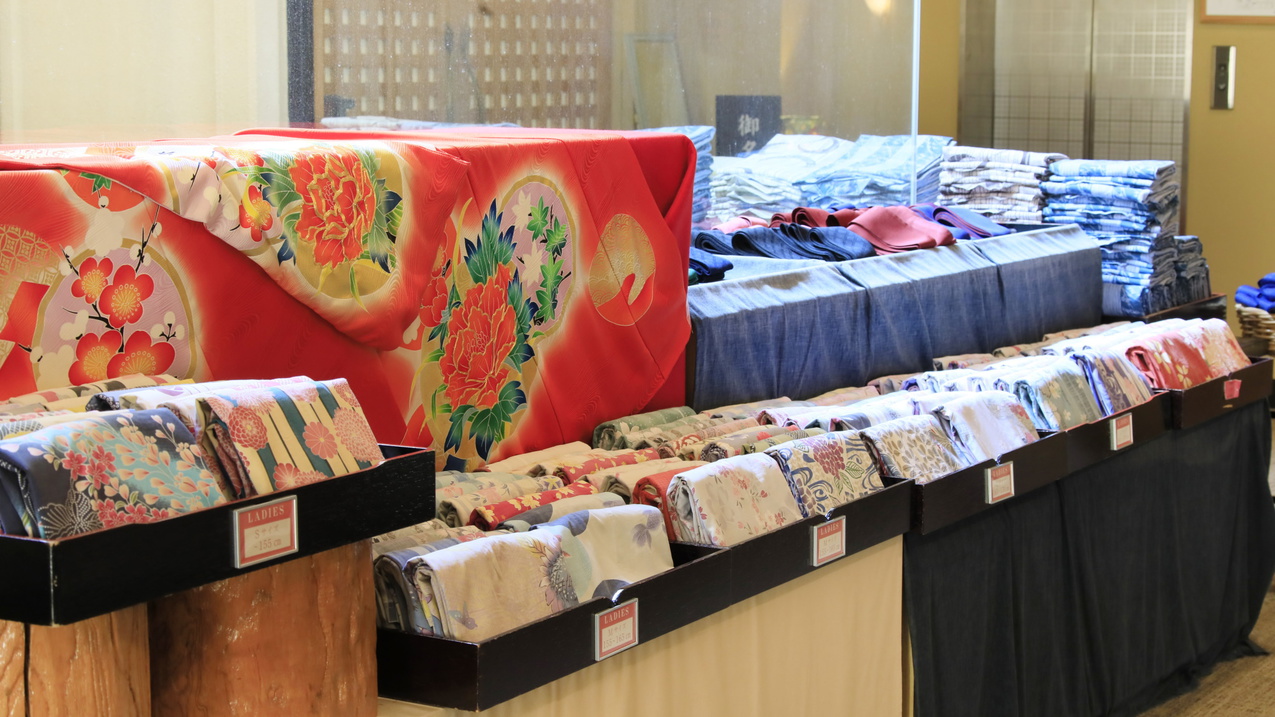 【浴衣】その日の気分に合わせて素敵な色浴衣でお過ごしください