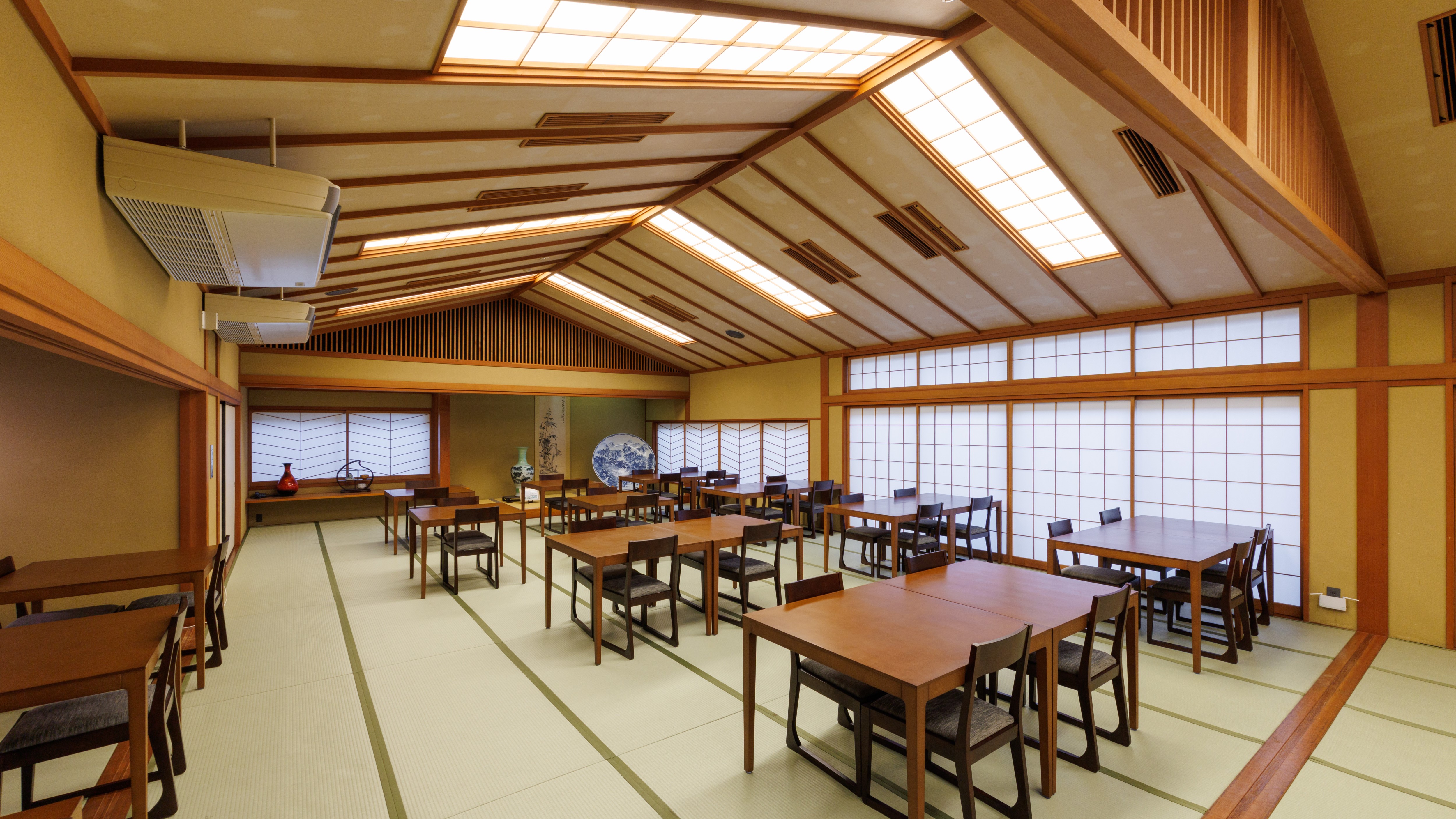 【レストラン】夕朝食会場