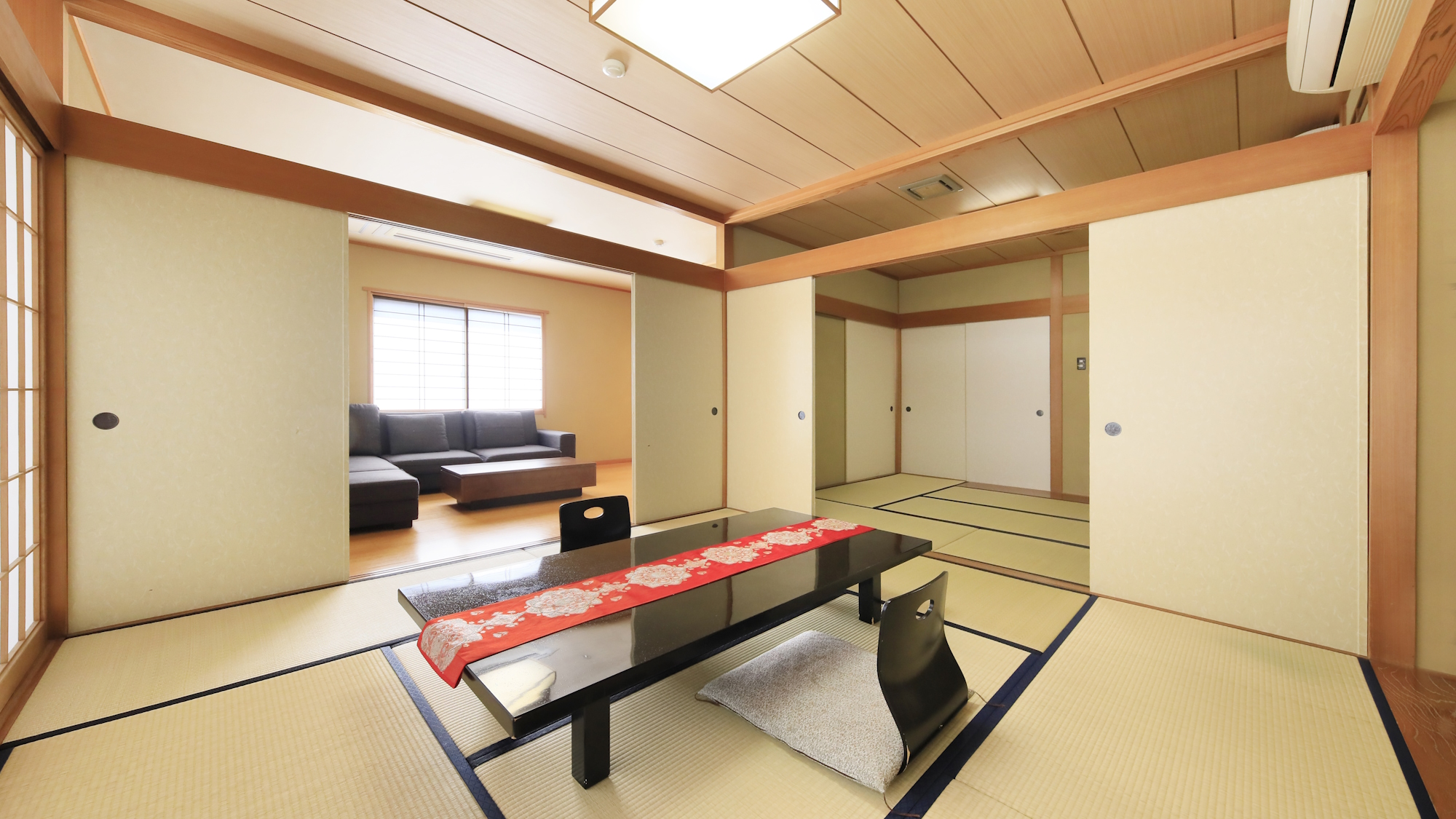【半露天風呂付き】次の間付き和室　※一例