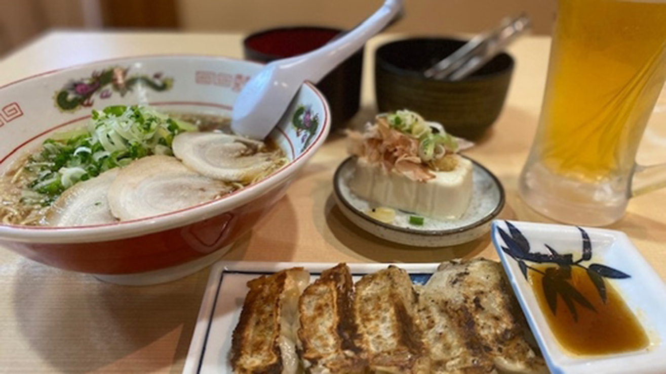 新　駅前人気店！福山ラーメンの老舗店でちょい飲みプラン＜焼き立てパン・朝食付き＞