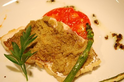 Spanish-style sauteed red sea bream