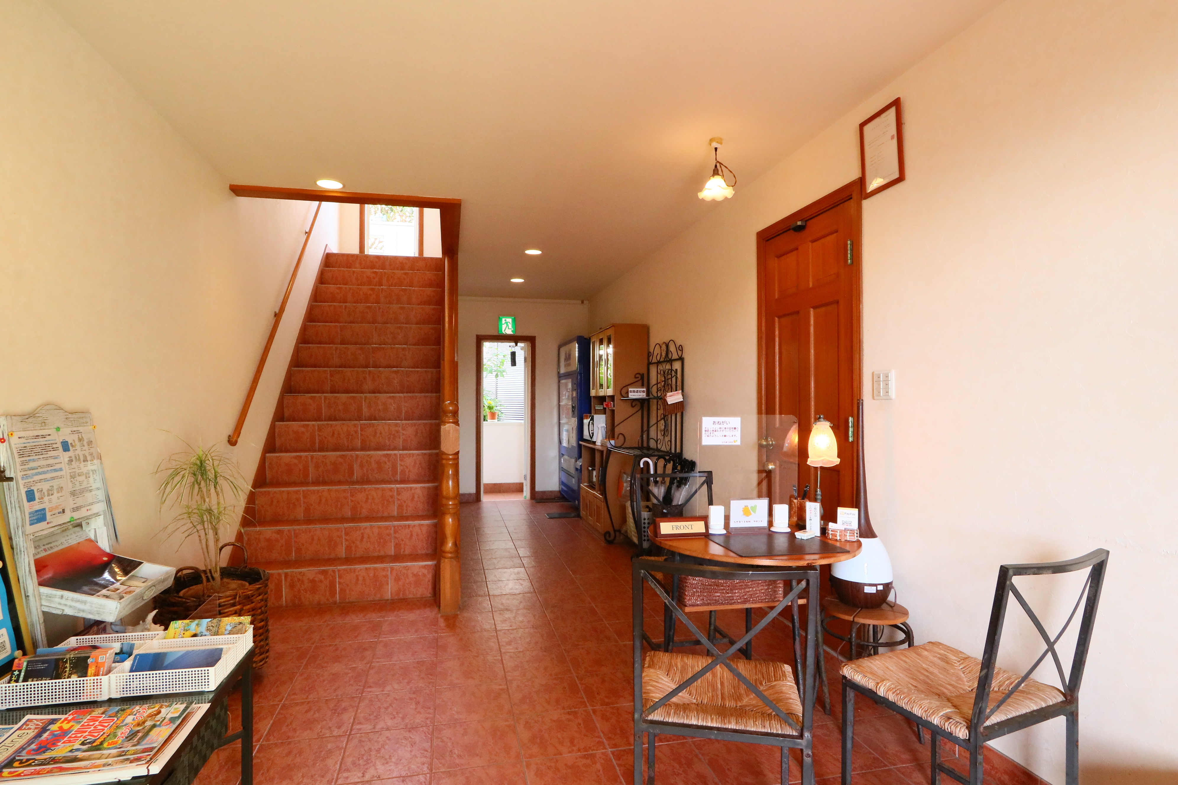 ひだまりINNのフロント