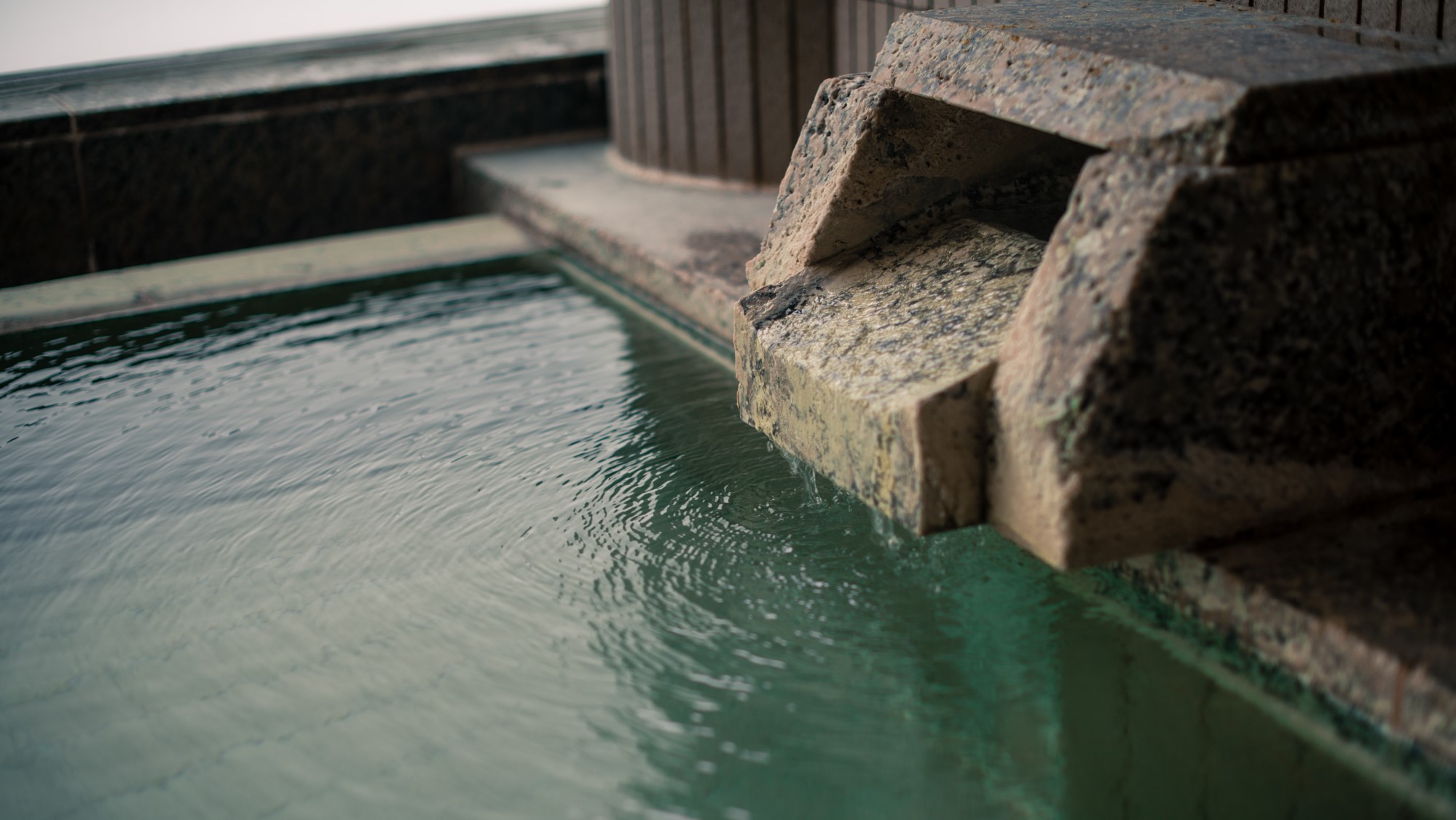 【蔵王温泉】大浴場「ＳＰＡ由瑠璃（ゆるり）」強酸性の硫黄泉の泉質で美肌効果に優れた温泉