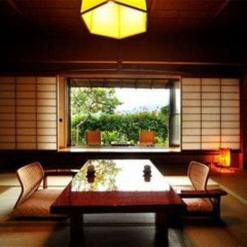 【客室A2タイプ一例「曙」】お部屋から四季折々の蔵王連峰を眺めることができることが魅力のお部屋です。