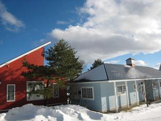 コテージ　外観　冬景　レストラン　ＡＢ　