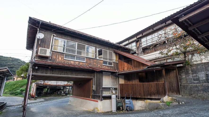 *【2階離れ・光陽】の外観。2階にある離れのお部屋。