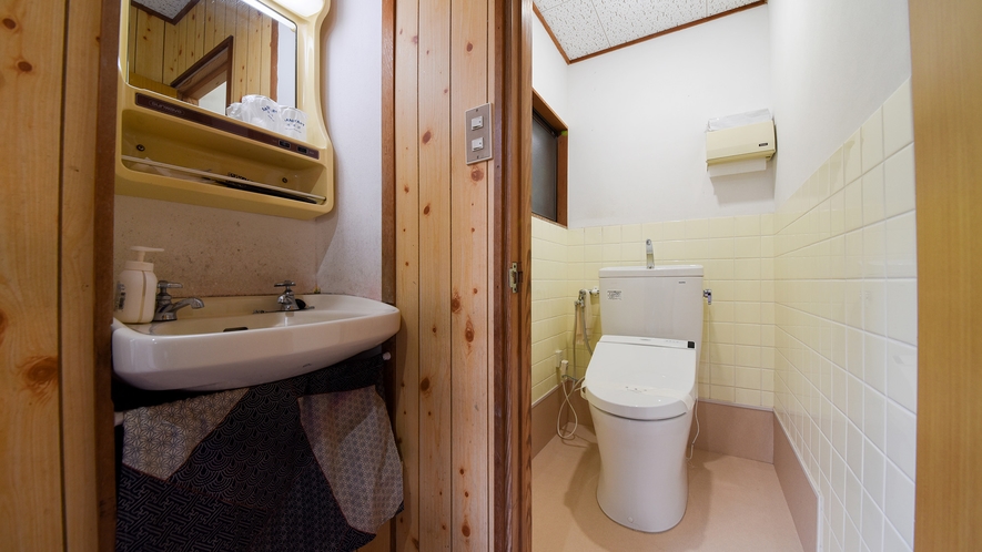 *【離れ・五合庵(戸建て)】洗浄機付きトイレ完備★