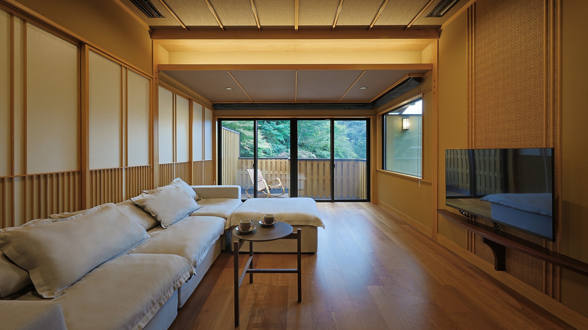 【鶴】露天風呂付和洋室（本館つるや）