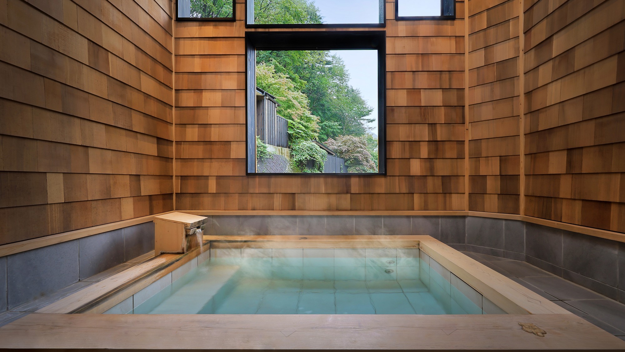 【花】半露天風呂付和洋室（本館つるや）