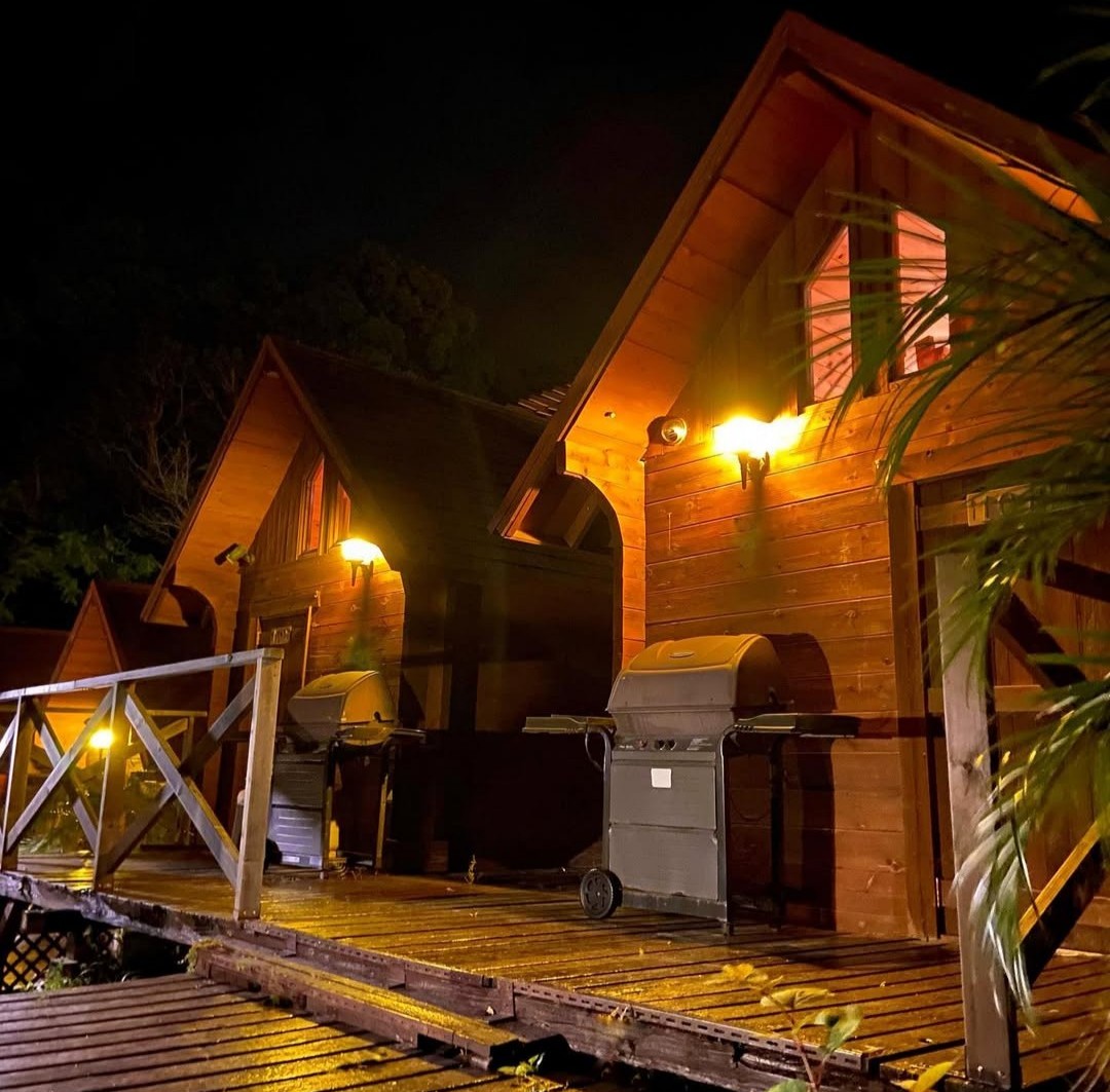 バンガロー夜景