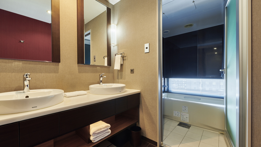 クロスフロア・デラックスダブルルーム