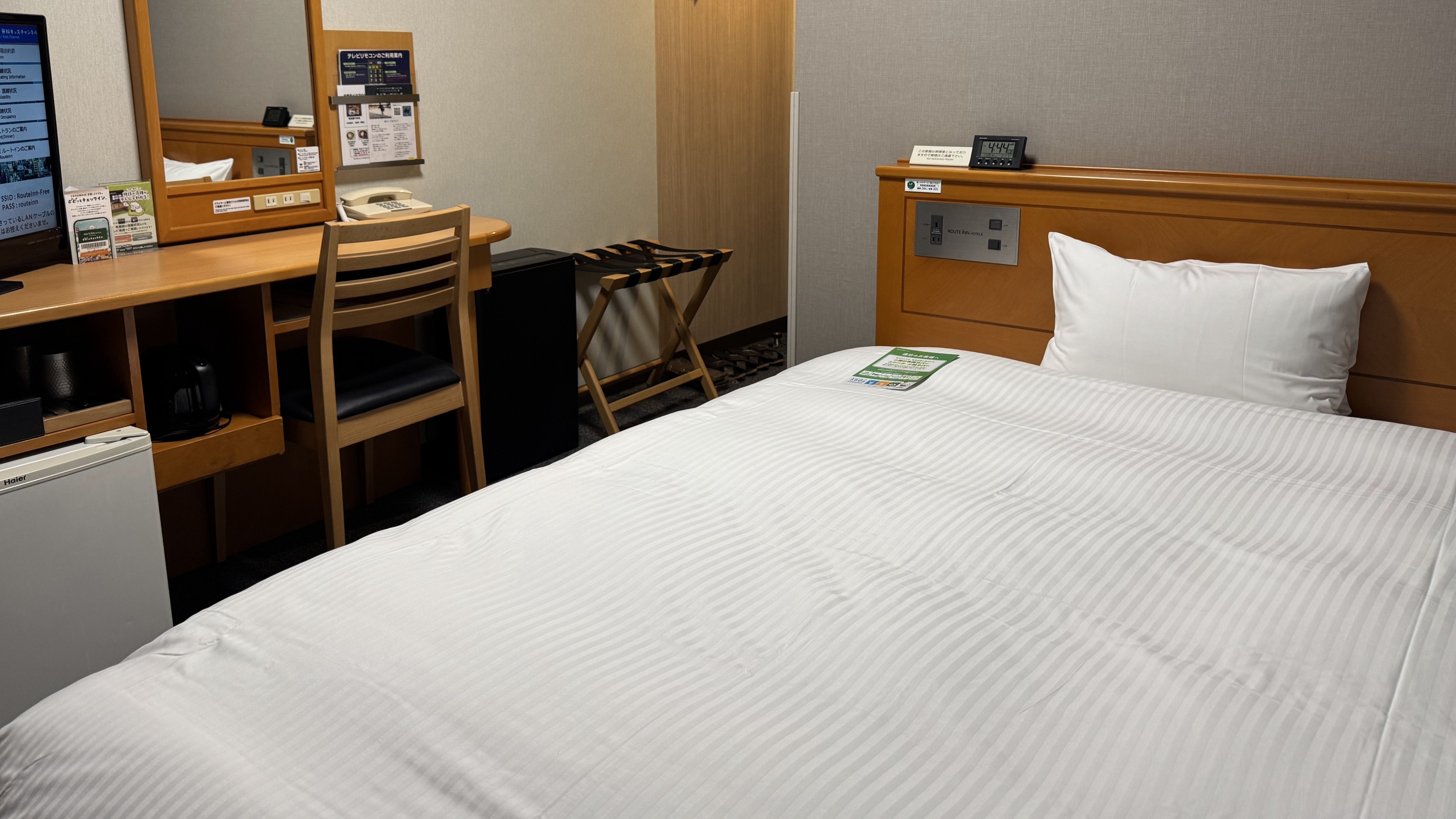 スタンダードシングルルーム