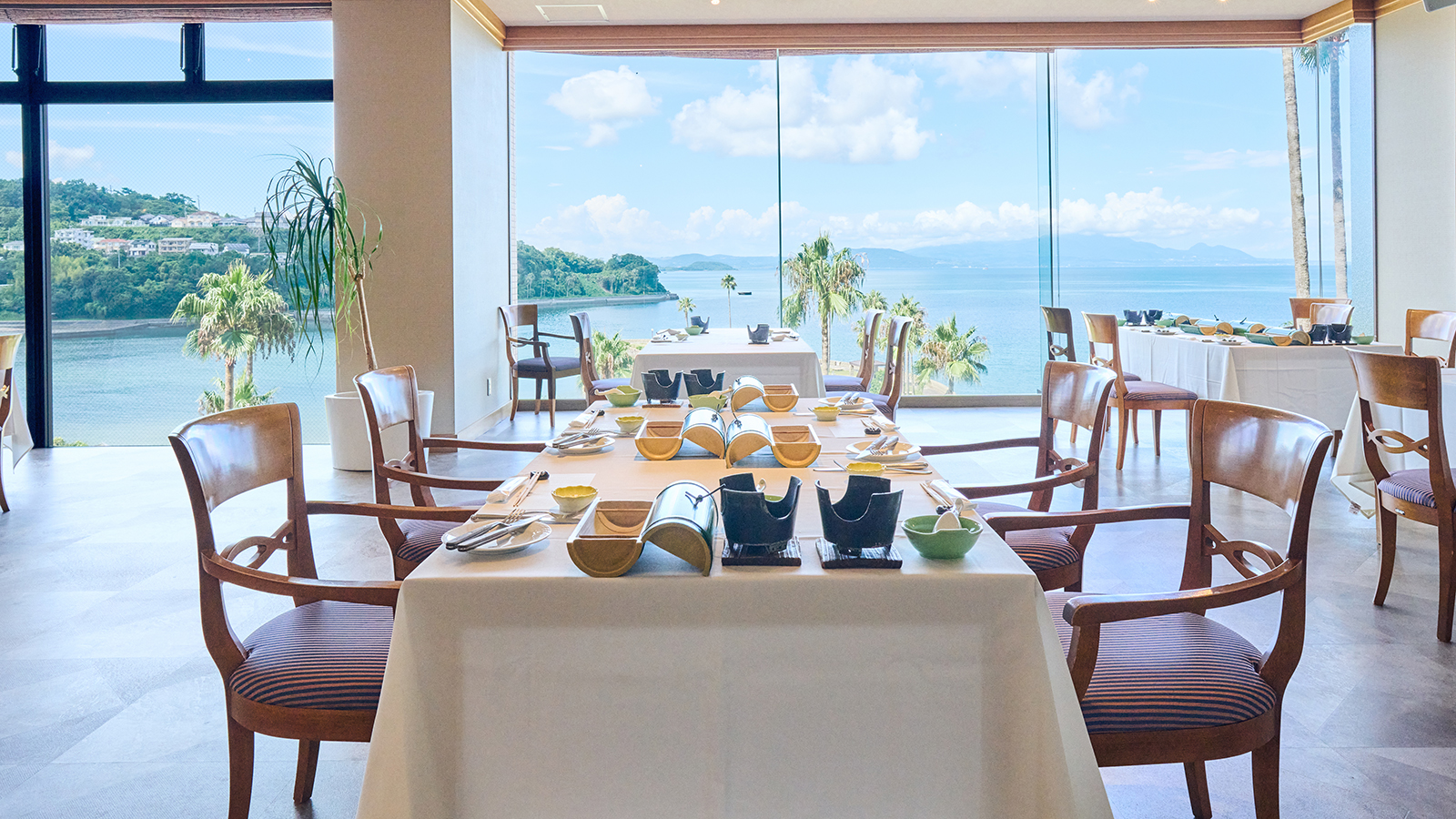 レストランカメリア