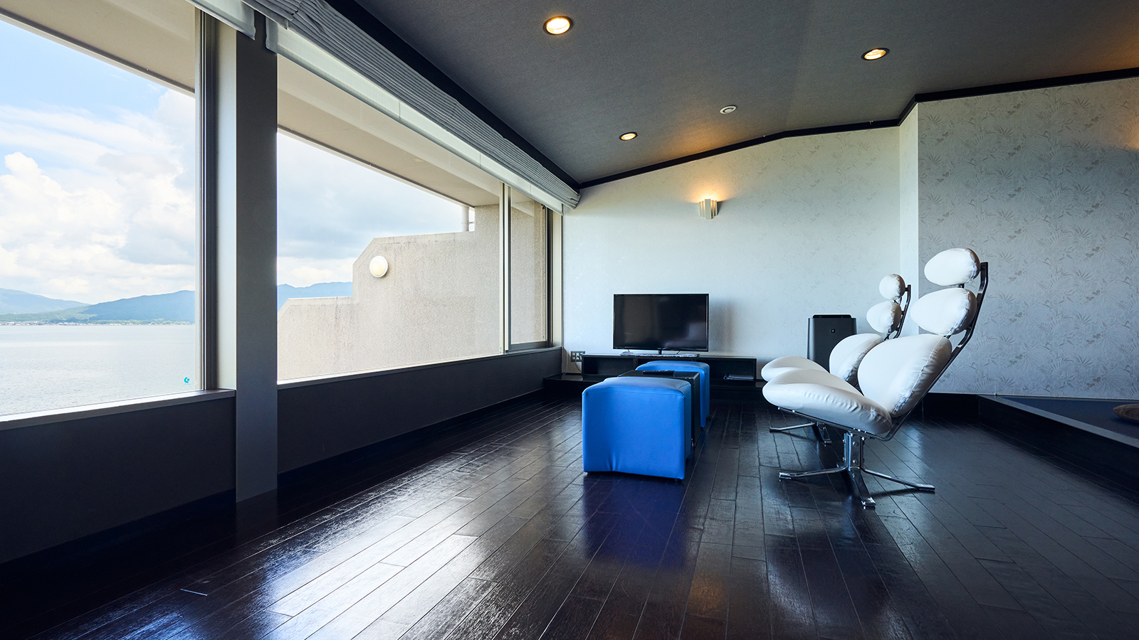 源泉かけ流し露天風呂付離れ華館「萩」