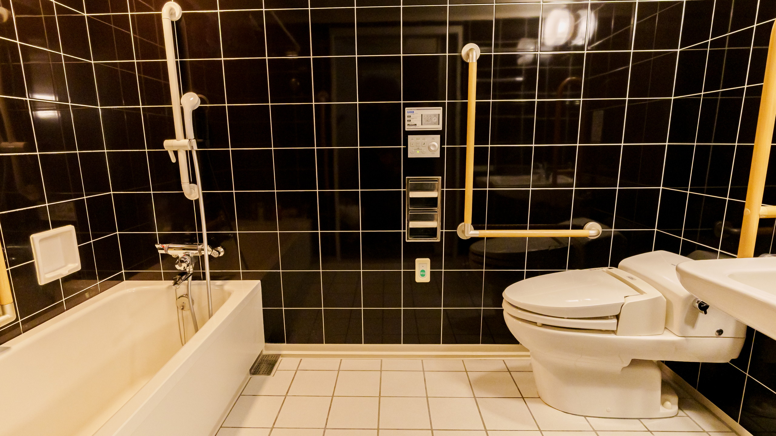 クイーンルーム浴室