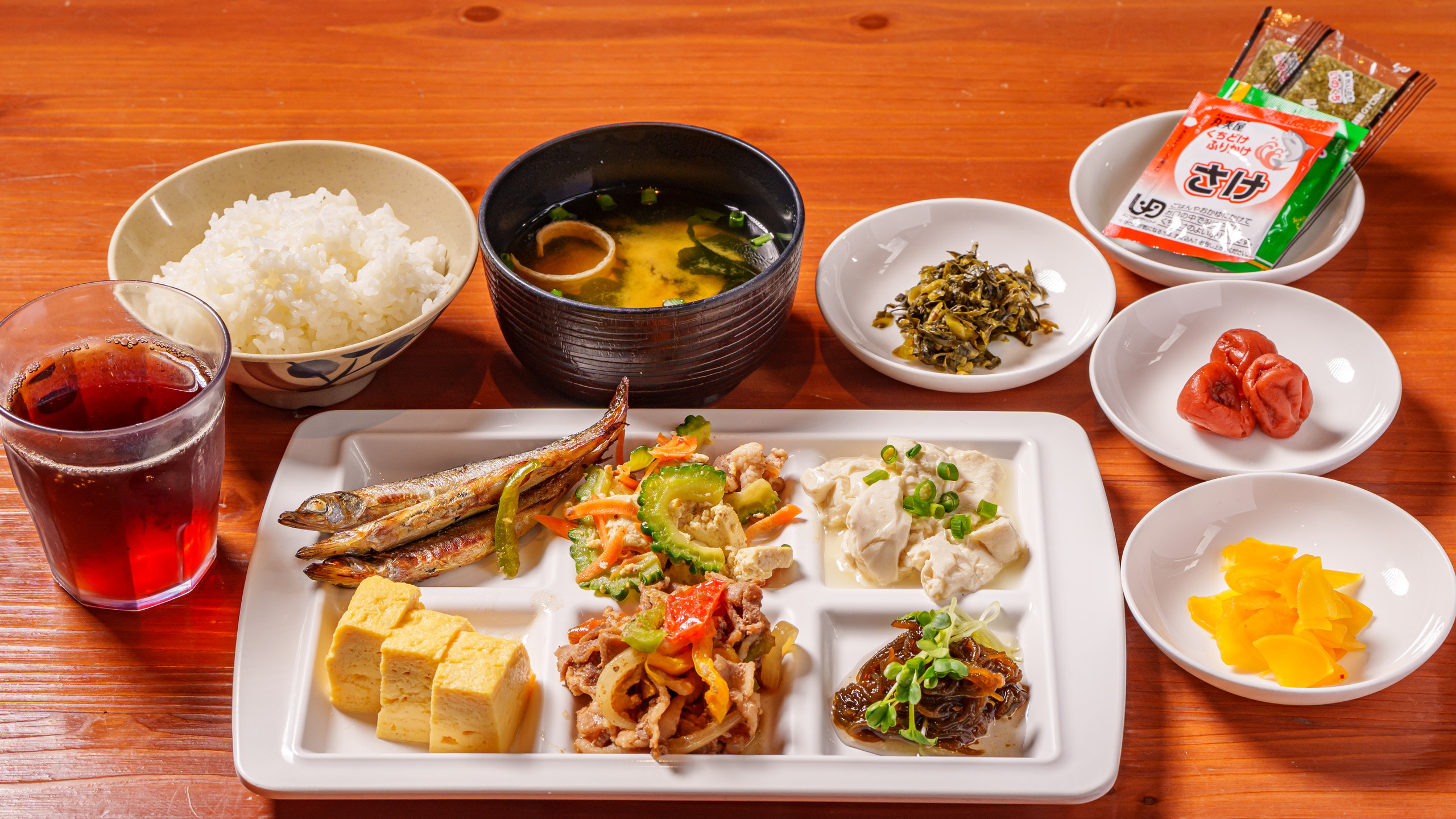 朝食盛り付け例・和食