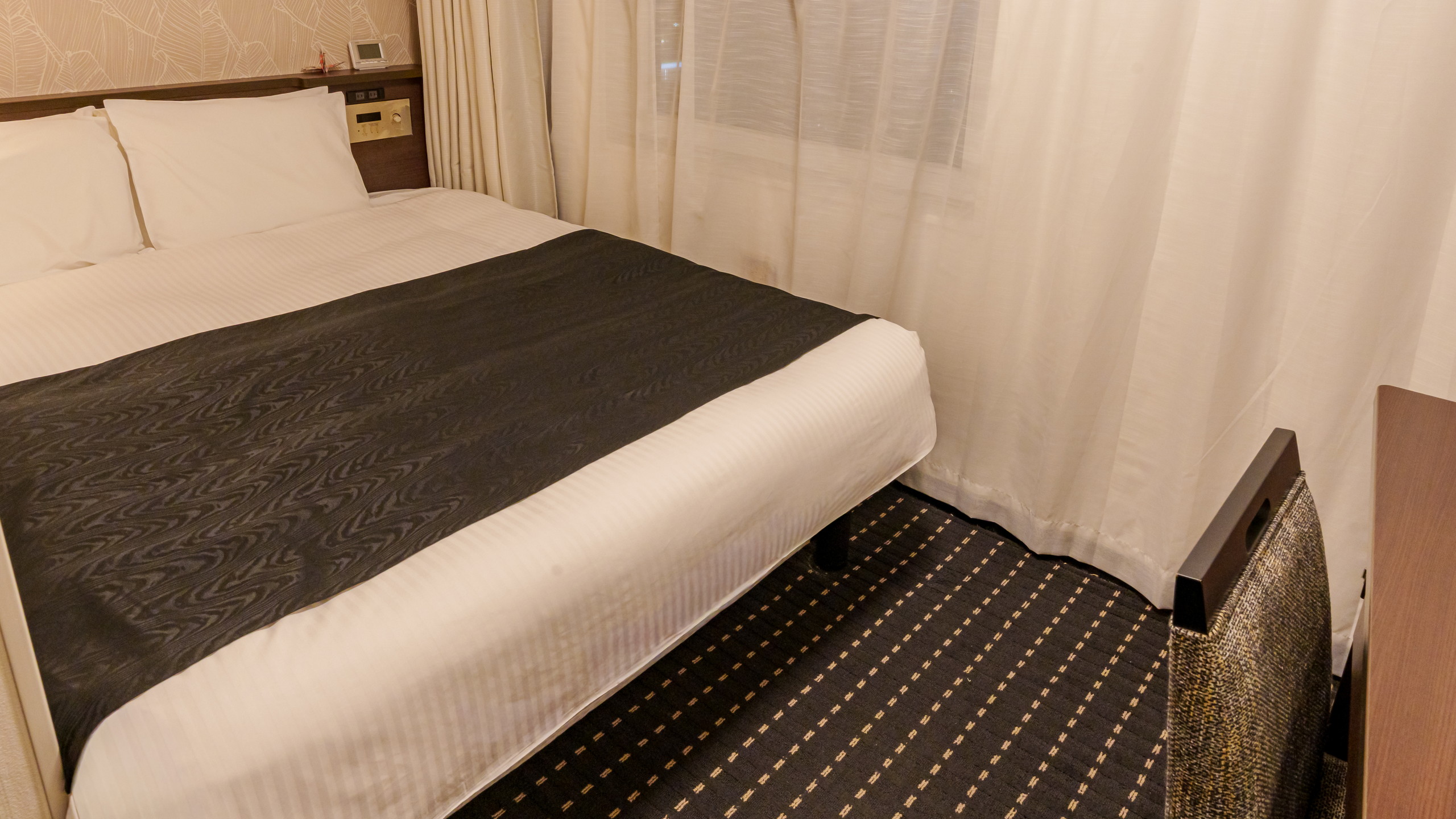 クイーンルーム