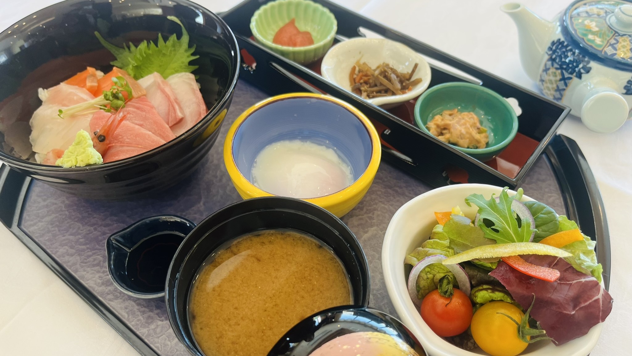 朝食セット一例