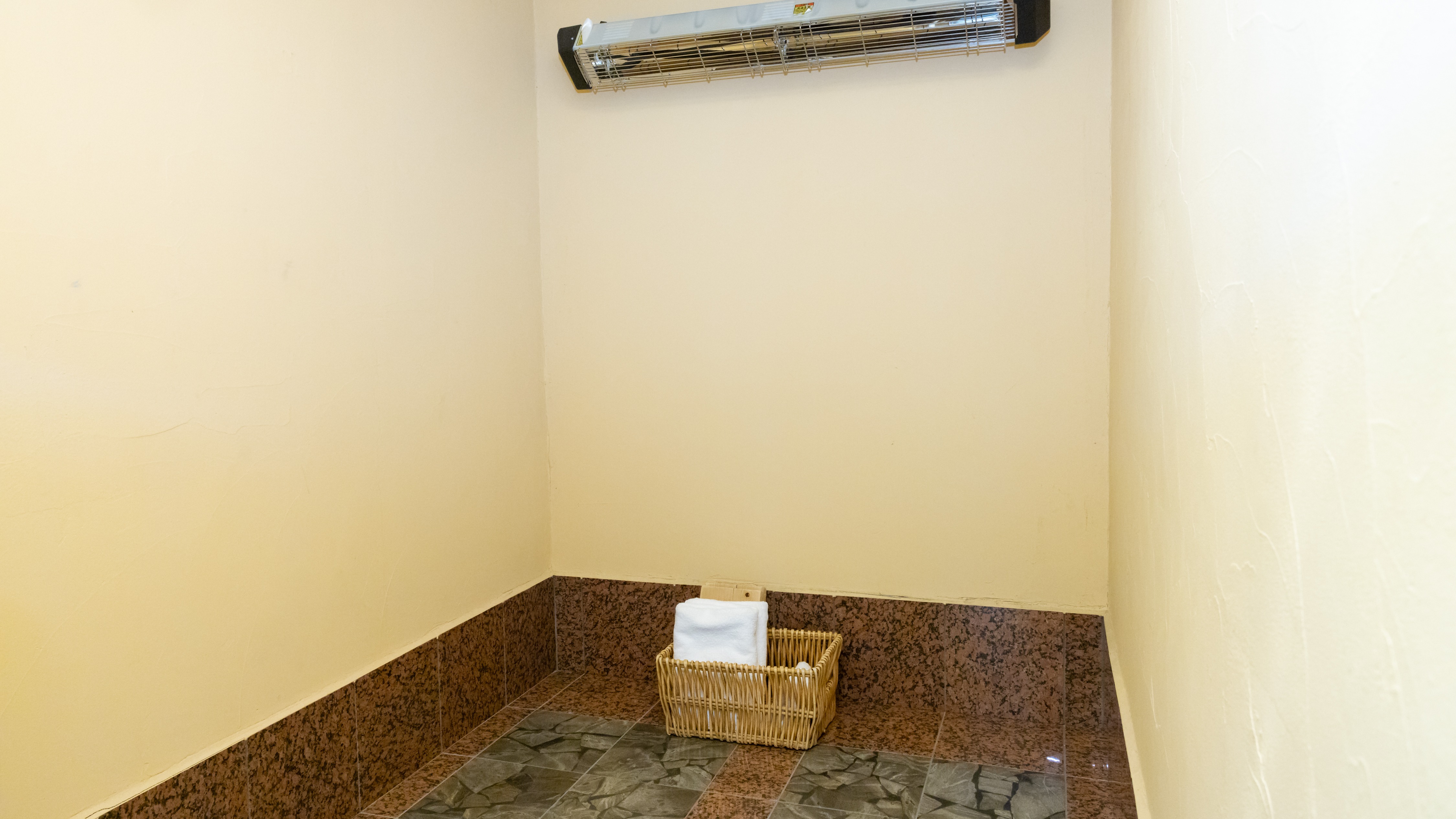 周りを気にせずゆっくりと岩盤浴でデトックス☆（VIPルームのみ）