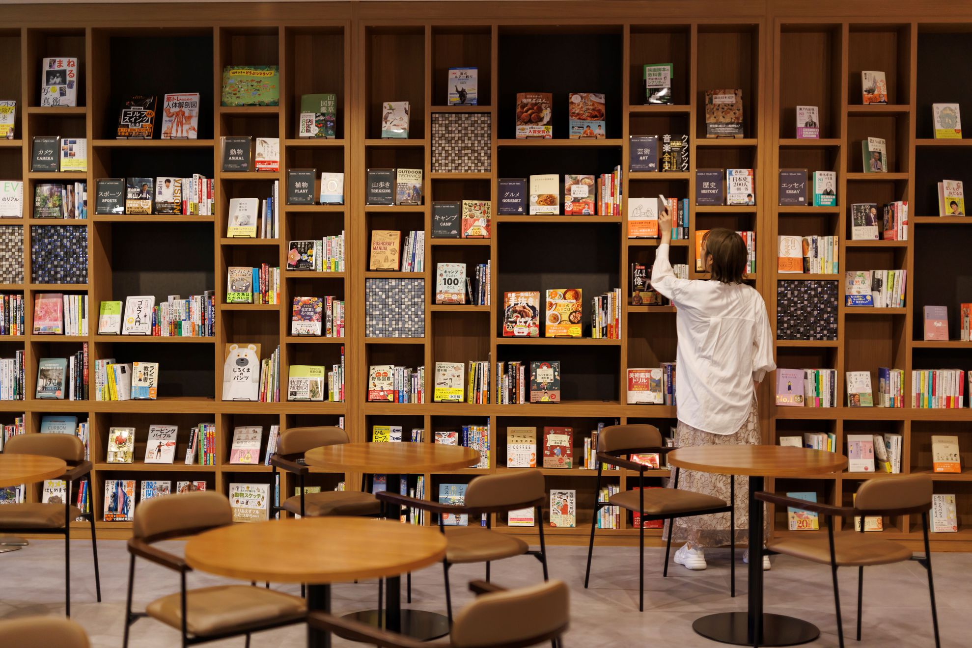 Cafe＆Book Hotel