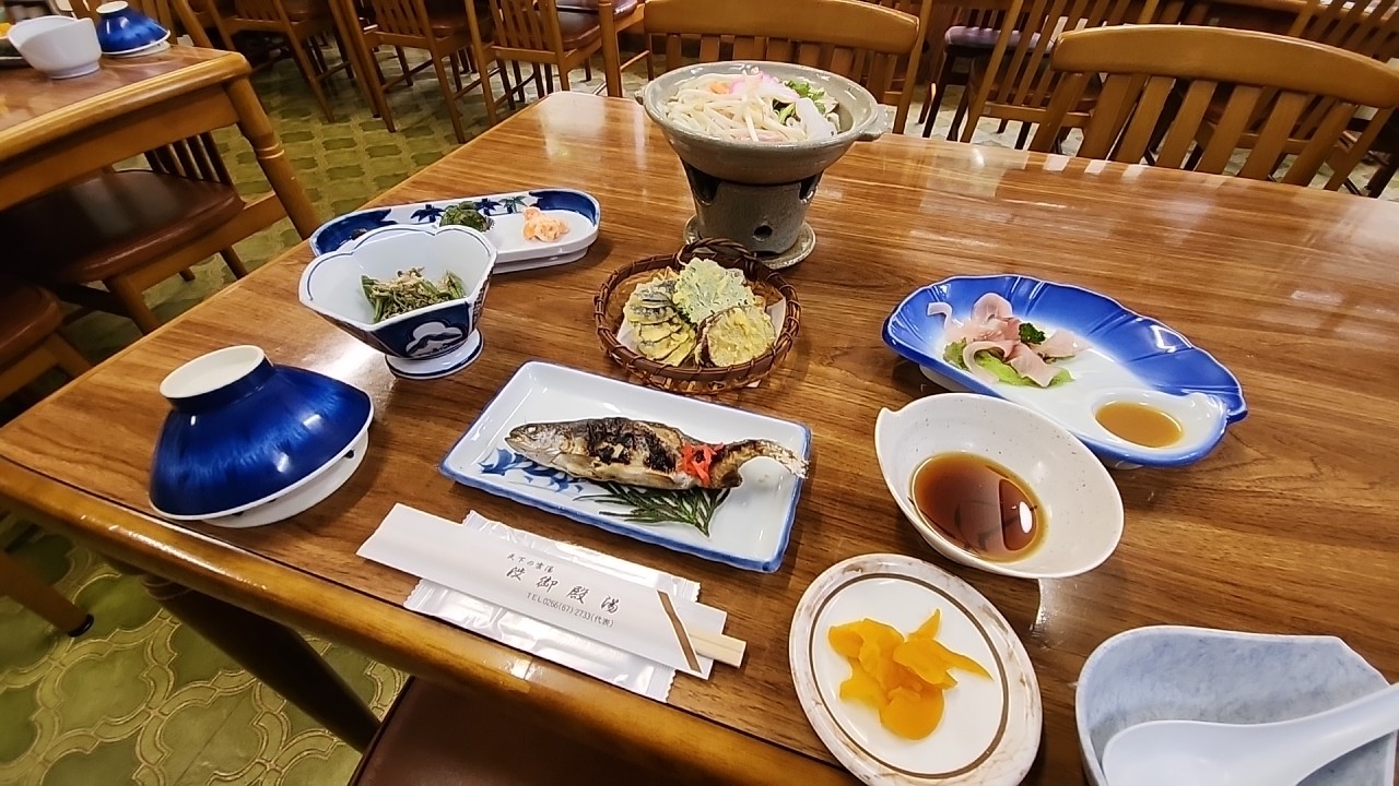 山の温泉で湯つたりのんびりプラン　1泊2食付き【温泉】