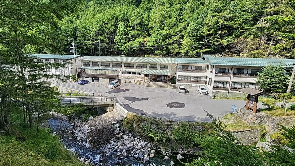 山の温泉で湯つたりのんびりプラン　1泊2食付き【温泉】