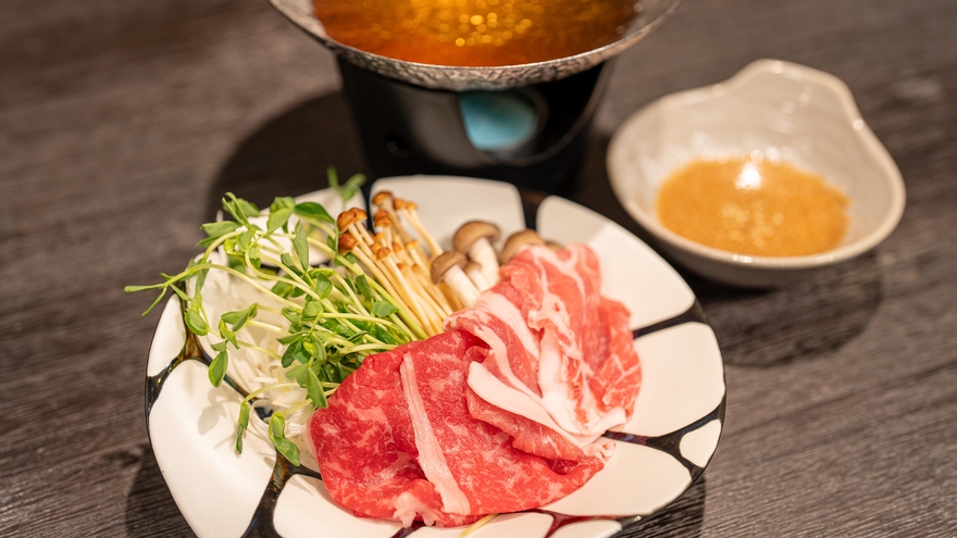 【夕食朝食付】地産食材の創作コース料理に舌鼓♪身体にやさしい和朝食 1泊2食付きプラン
