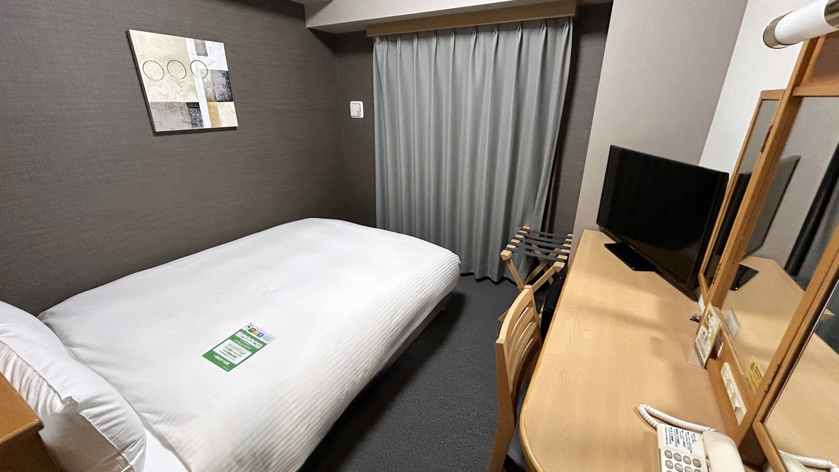 スタンダードセミダブルルーム2