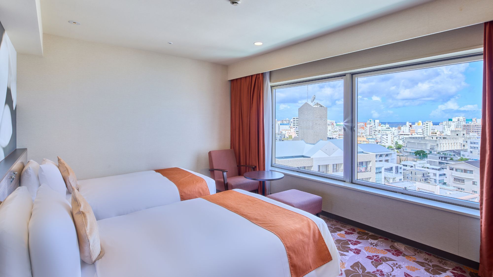 【4-6月限定】最上階のお部屋へ無料アップグレード！エコ清掃の3連泊でお得にステイ（食事なし）