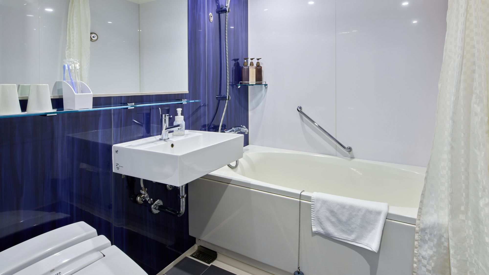 【最上階ナハナフロア】ナハナ・スーペリアツイン　トイレ・バスルーム