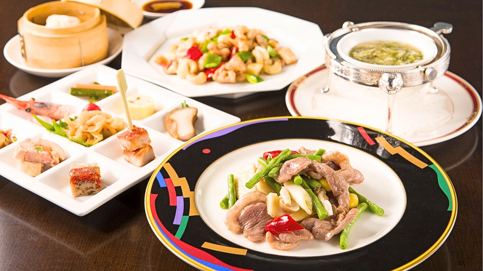 ホテル内中華レストラン「セドレ」で味わう、本格中華の贅沢なひととき。