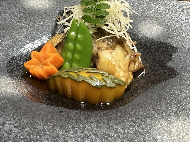 【9月限定】 厳つい姿からは想像できない美味しさ 『天然鬼虎魚(オニオコゼ）付スタンダードプラン』