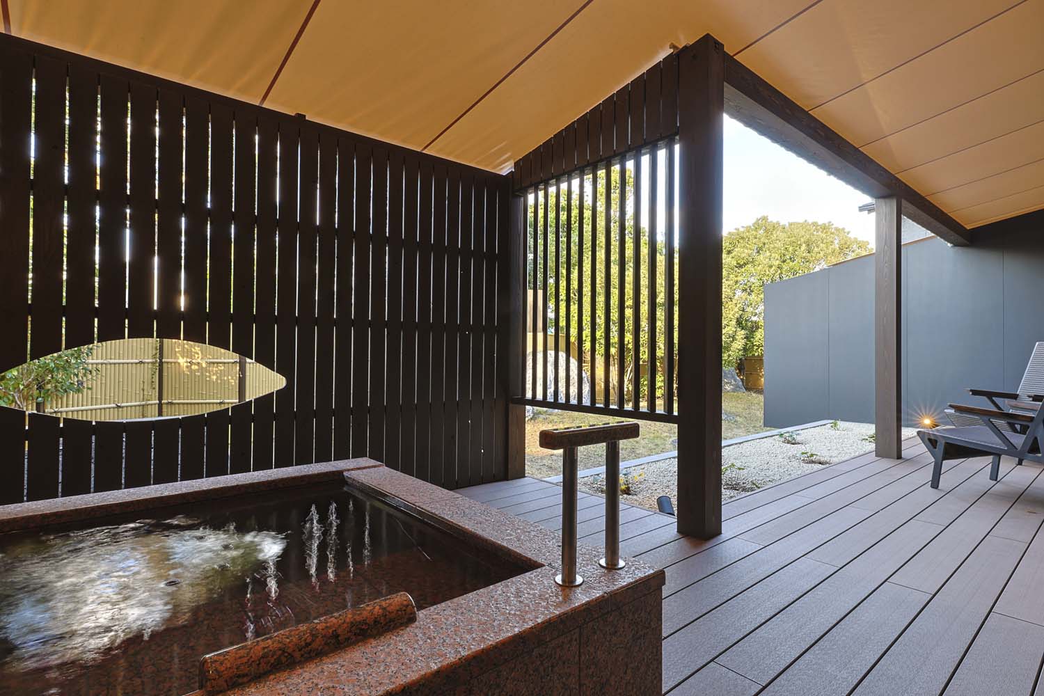 温泉露天風呂付き客室101_4