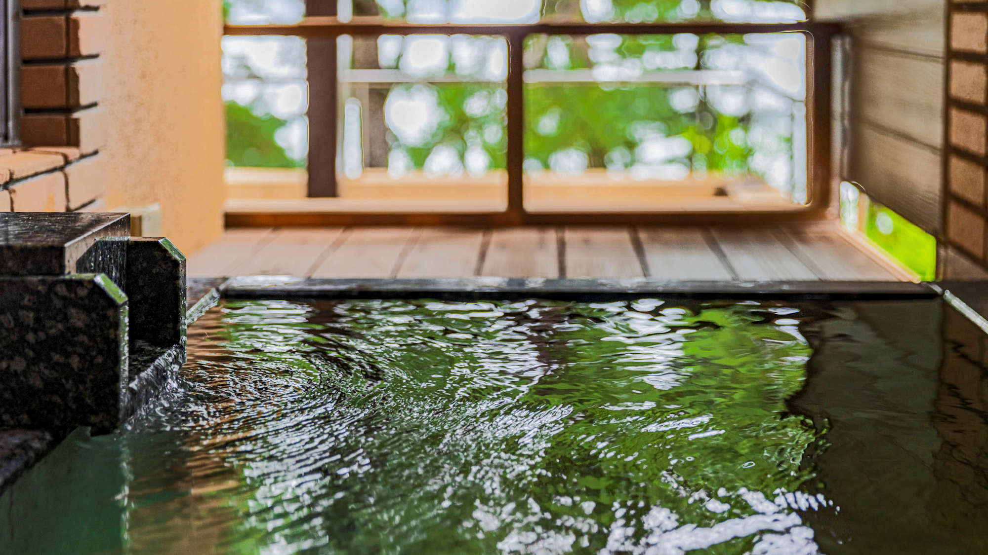 温泉露天風呂付客室Executiveツイン「汐音shione」