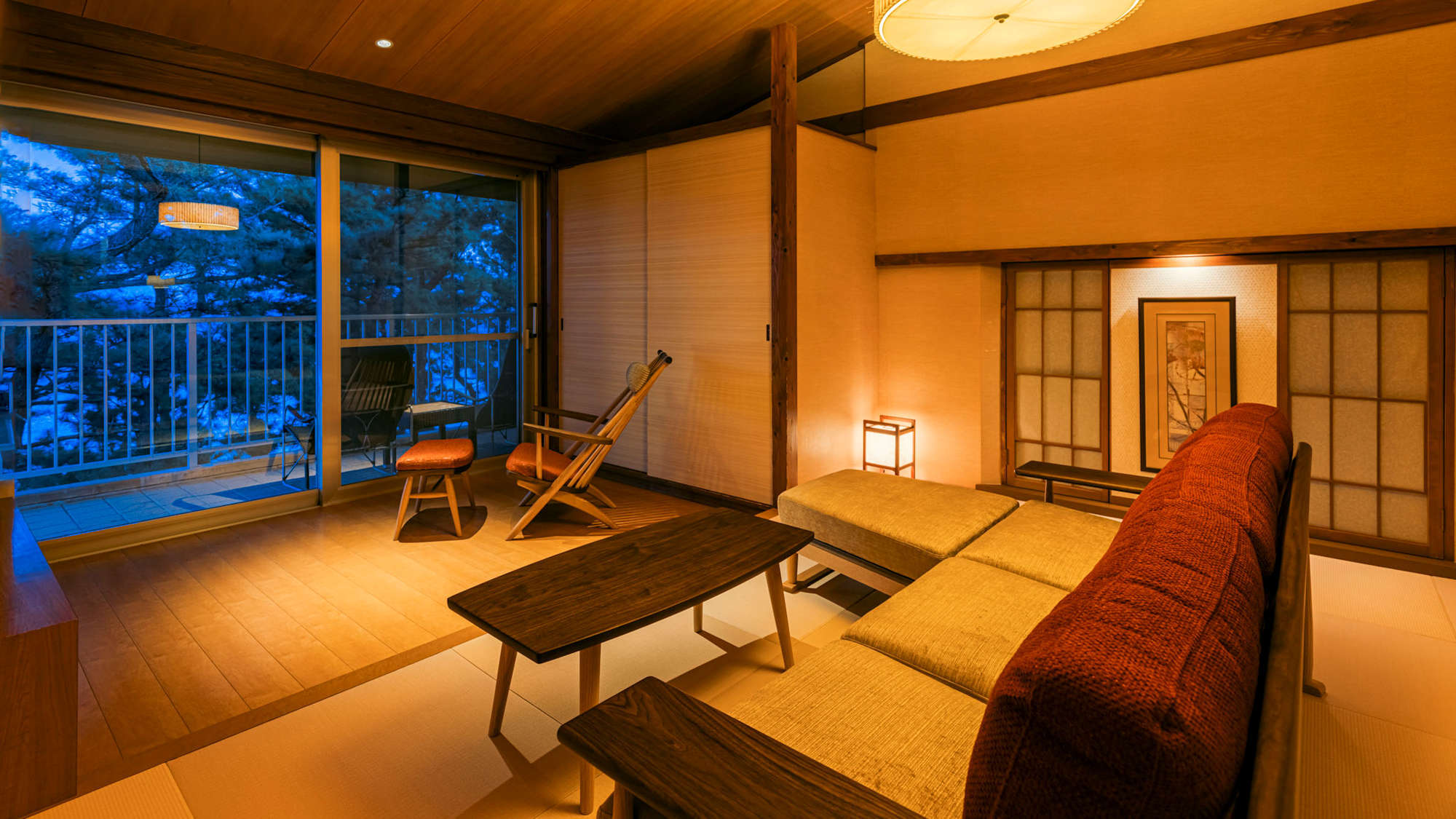 最上階温泉露天風呂付きメゾネットスイート「洒落」