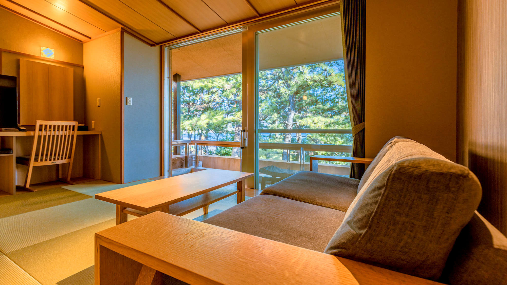 温泉露天風呂付客室Executiveツイン「碧音aone」