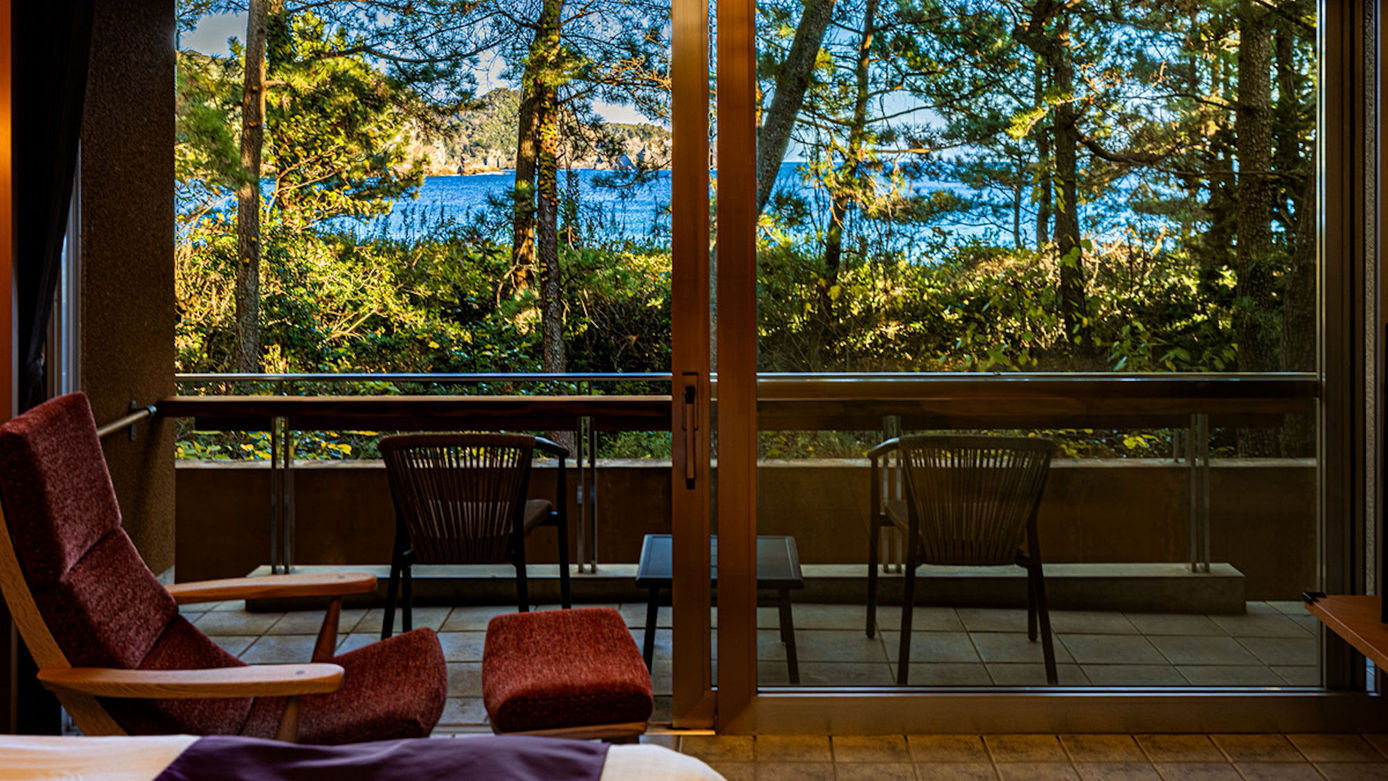 和風モダン客室Executiveツイン「遊凪yuunagi・遊雲yuuun」