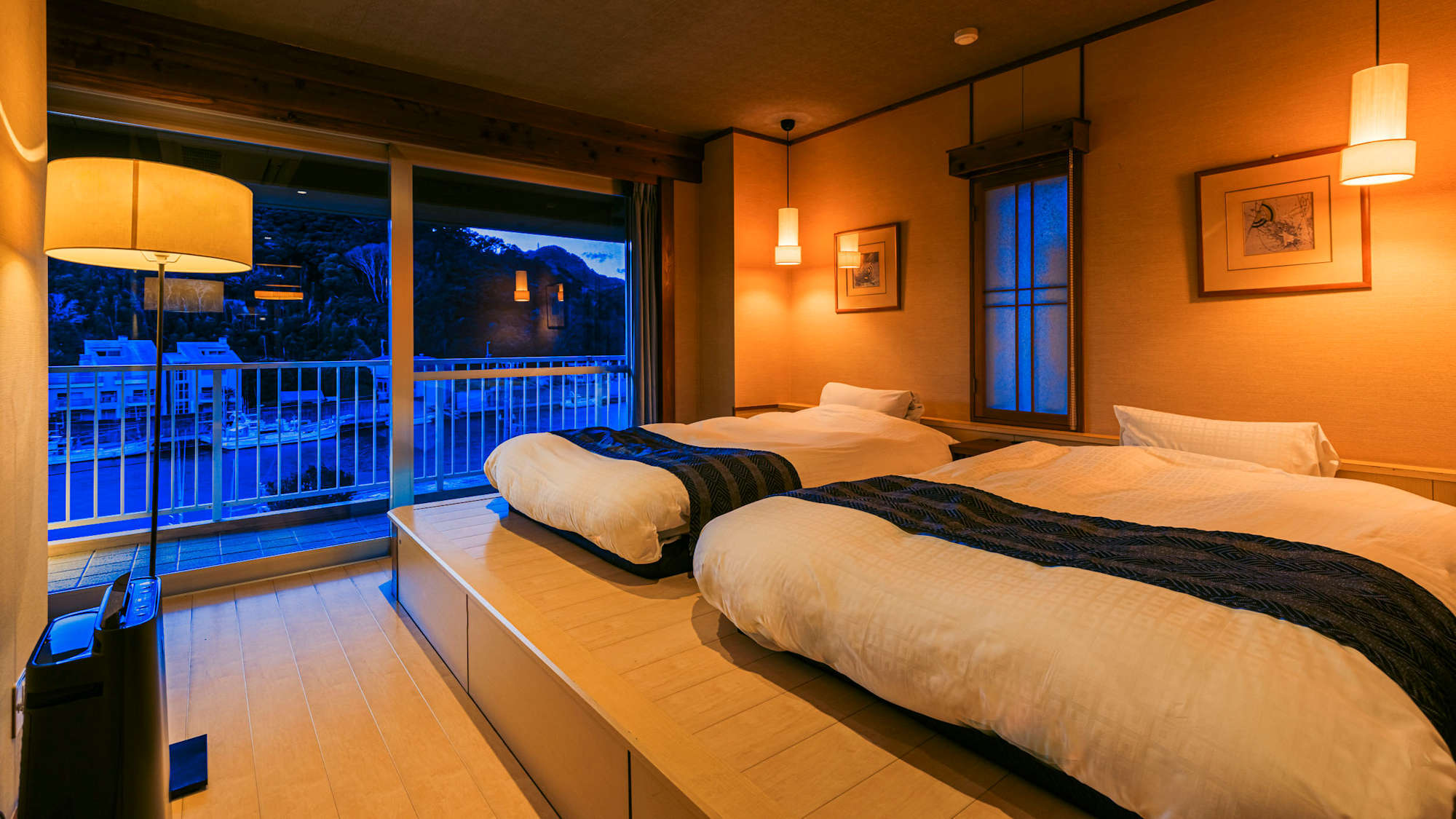 最上階温泉露天風呂付きメゾネットスイート「洒落」