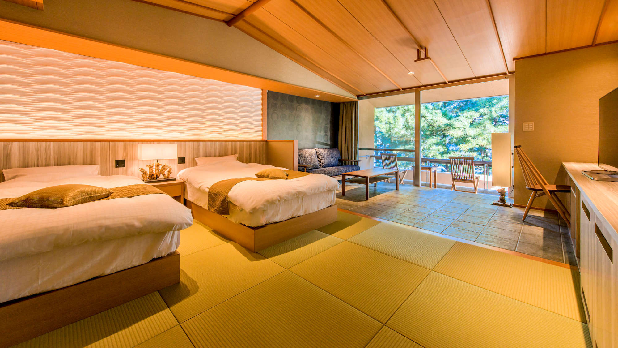 温泉露天風呂付客室Executiveツイン「汐音shione」