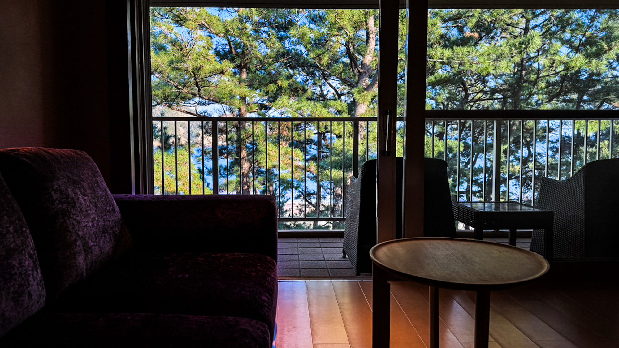 最上階温泉露天風呂付きメゾネットスイート「長閑」