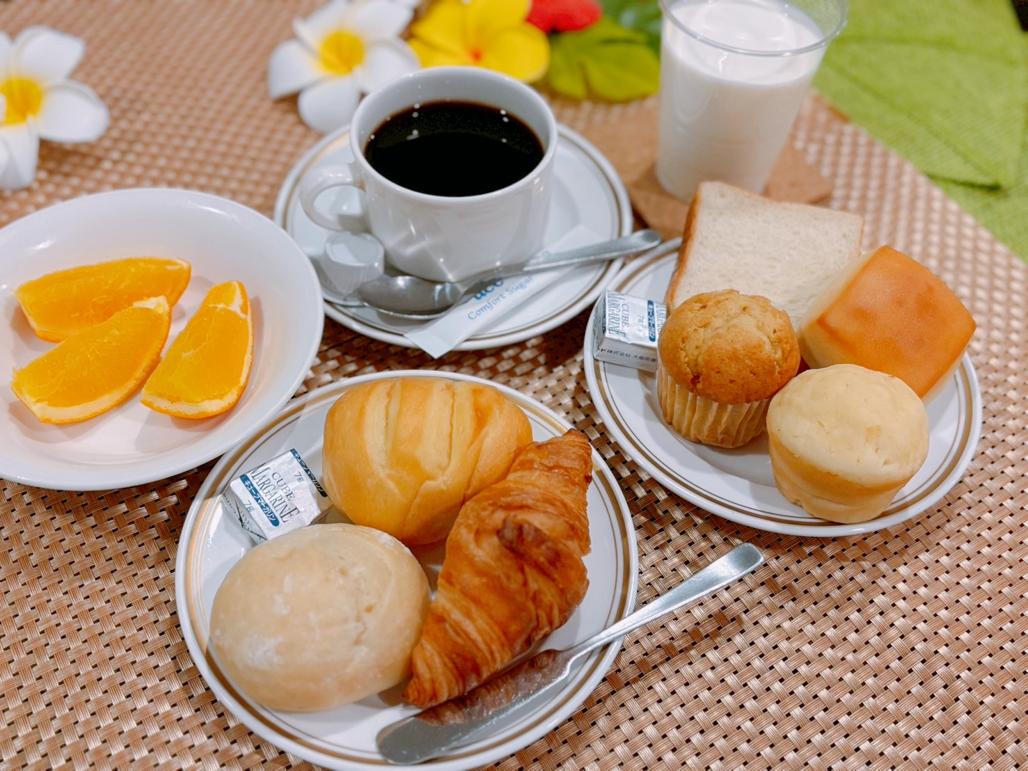 日替わりパンとコーヒー
