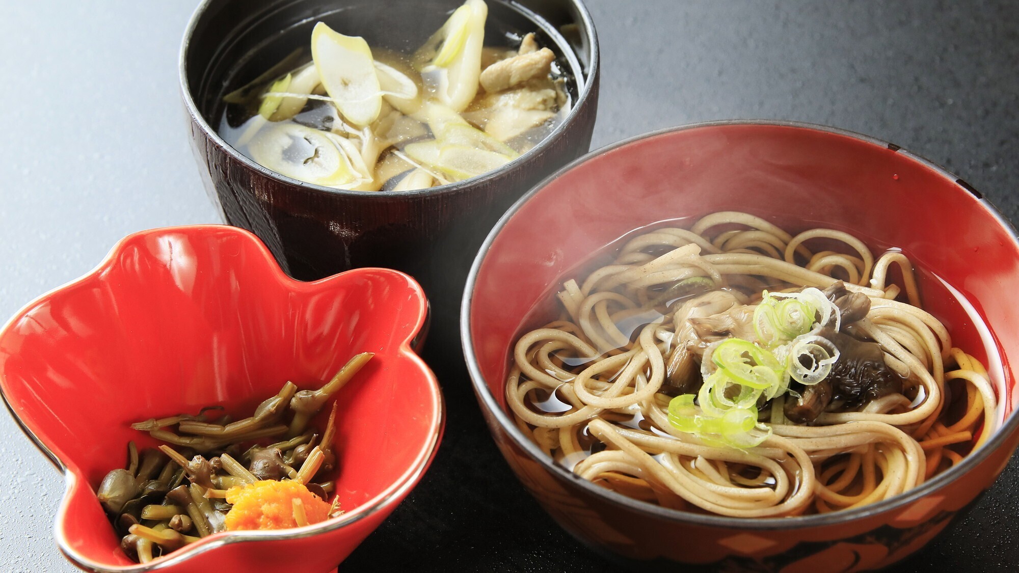 【ご夕食】地元の食材をふんだんに使用した囲炉裏バイキング　※イメージ