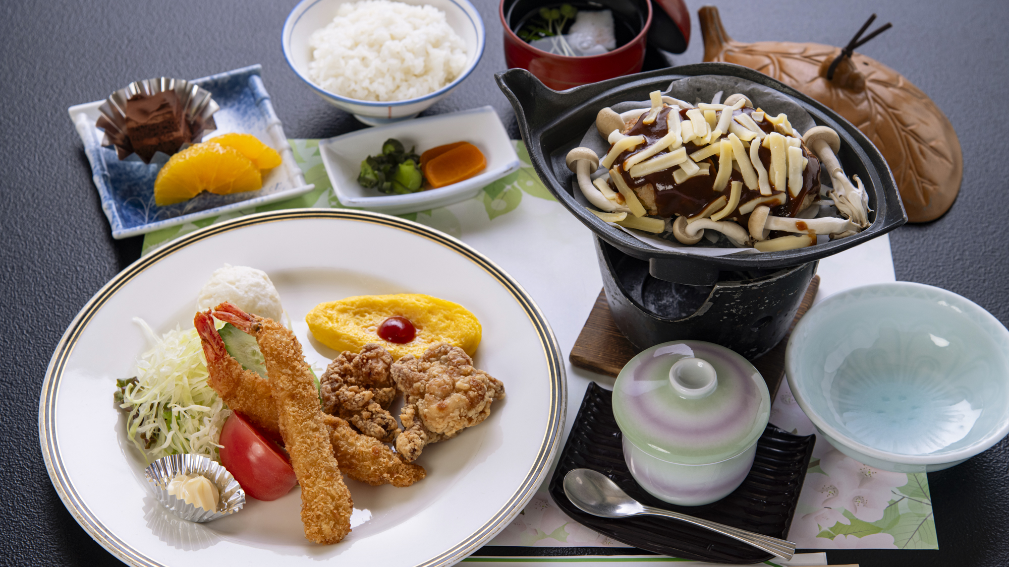 *【お子様定食一例】小学生以上のお子様のお食事です。キッズに人気のメニューが盛りだくさん♪