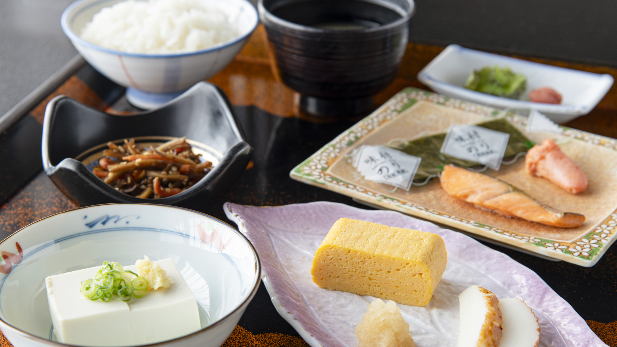 *【朝食一例】ほどよいボリュームで、心も体も整う和朝食。