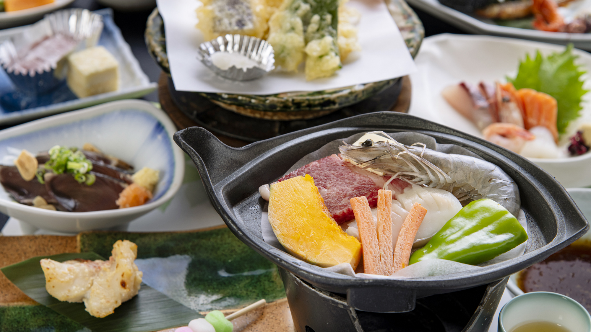 *【旬菜会席(佳撰)一例】当館人気No.1 コース！北播磨の四季の味覚満載です。