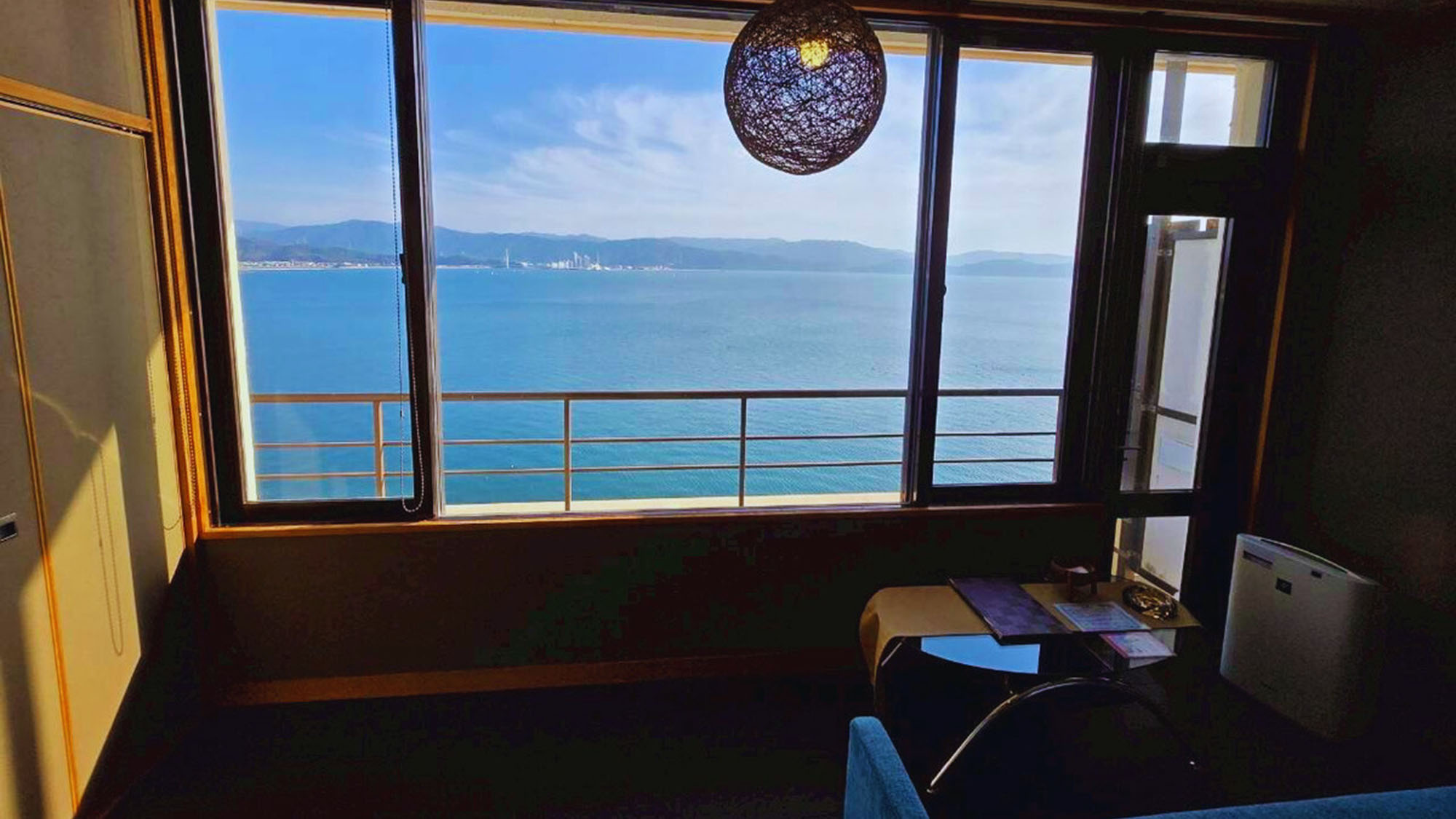 【最上階MANPA倶楽部-露天風呂付客室】最上階ならではの客室からの風景美をお楽しみ下さい。