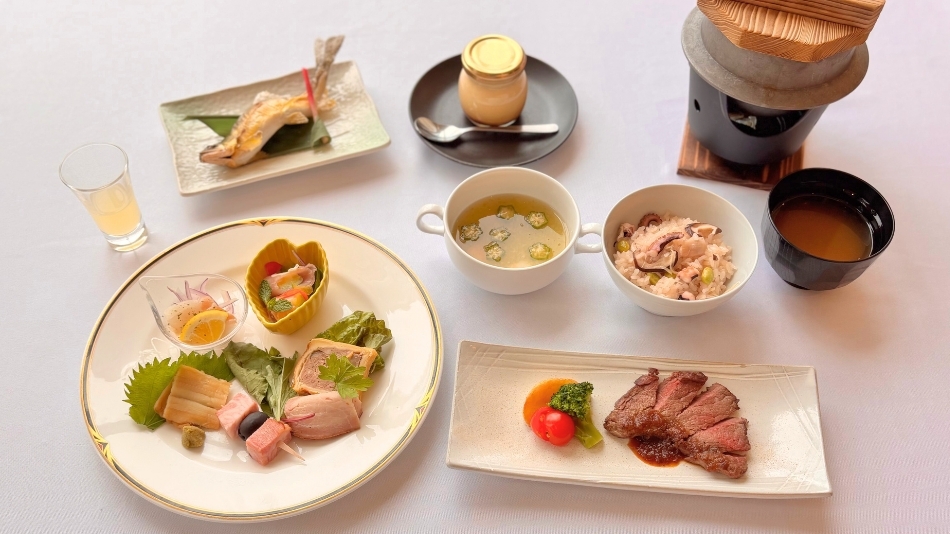 【夏休み・お日にち限定！】子ども3大特典付♪大人も大満足！夕食は和洋折衷創作料理7品(2食付）