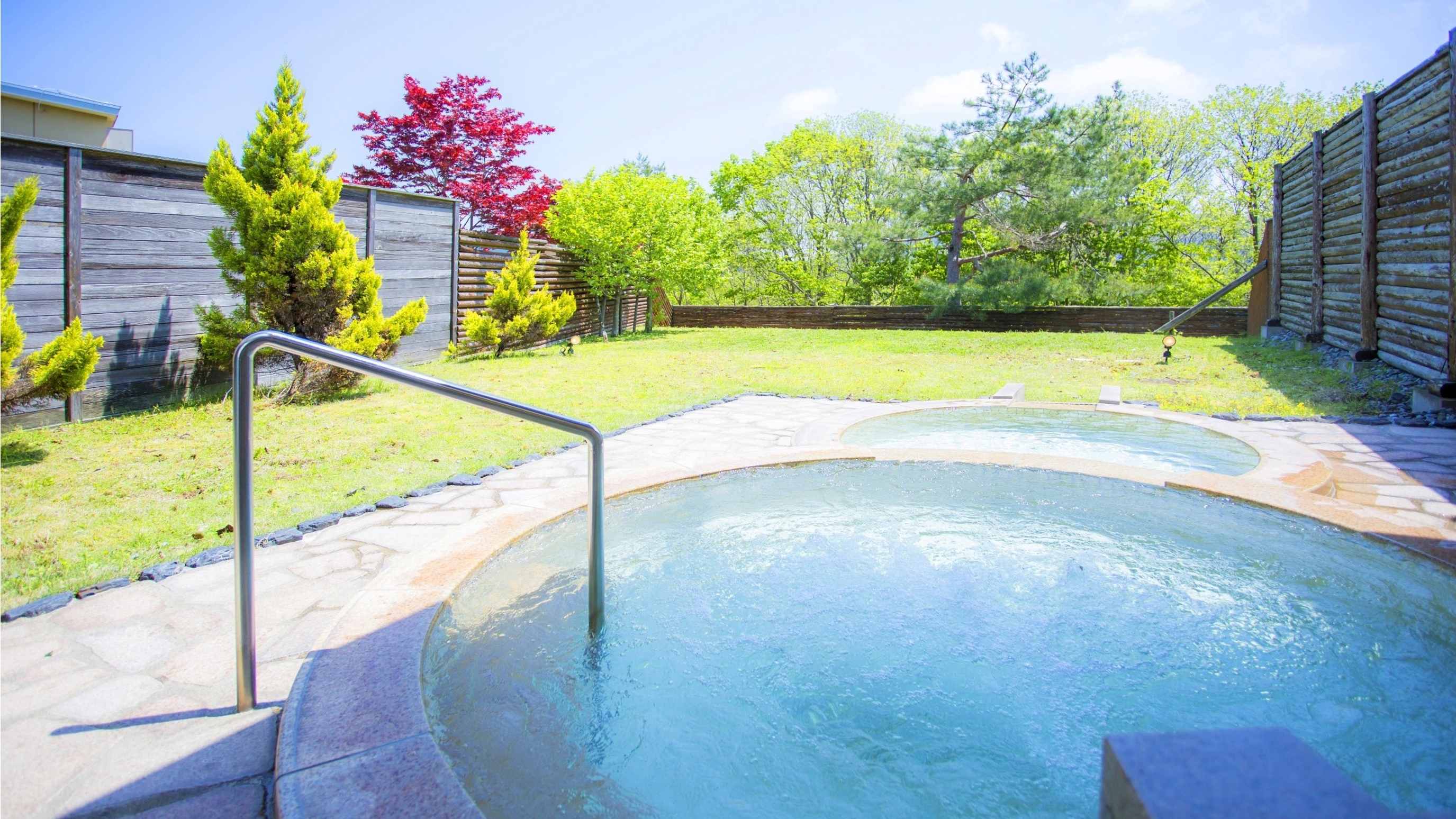 星空の見えるリゾートホテル 峰山高原ホテルリラクシア