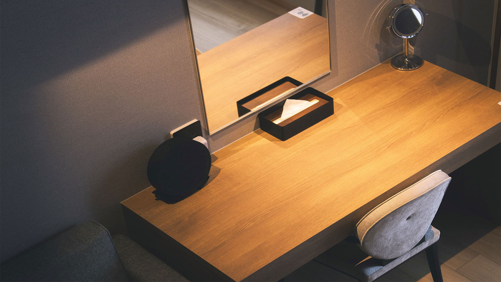 【リラックスシングル一例】滞在中の自分時間を演出♪Bluetoothスピーカーを備えております。