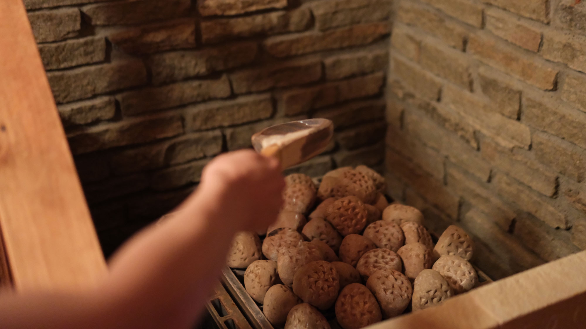 【グループ旅】新客室メゾネットタイプ〜ミニキッチン付に滞在/サウナと温泉満喫特典付